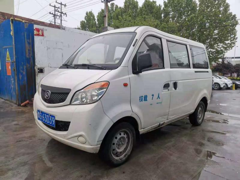 0排量海马福仕达无事故,无改气,不到一万的面包车 .